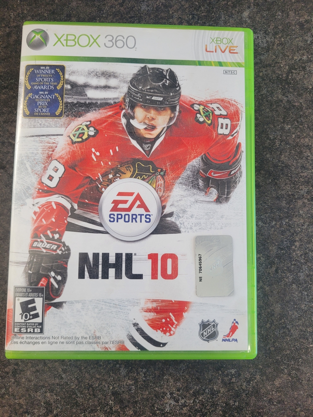 Microsoft Xbox 360 NHL 10 - Red and Black Hockey Cover